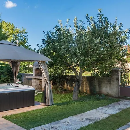 Maruzini Apartment Kanfanar