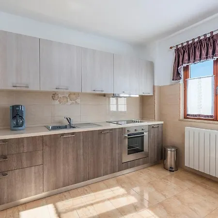 Appartement Maruzini *